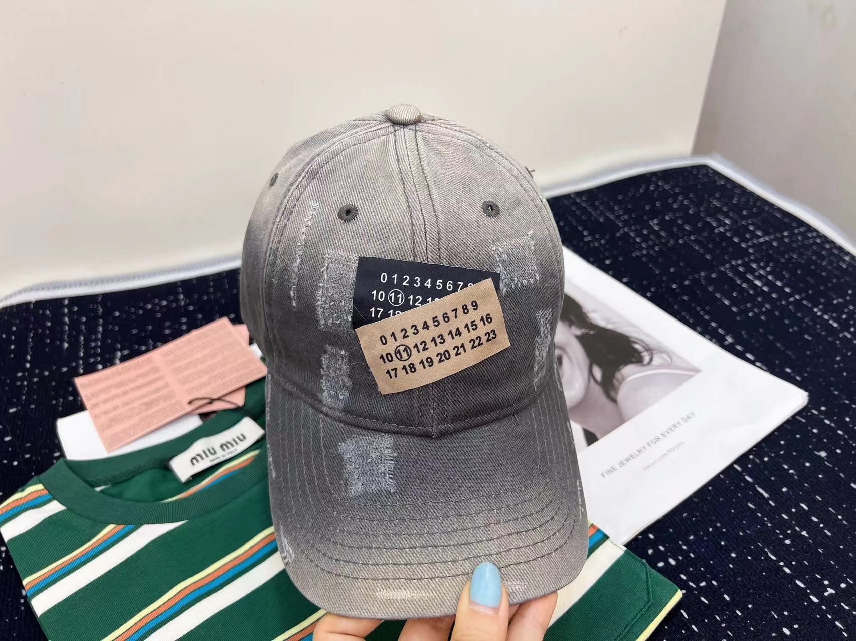 Maison Margiela Caps